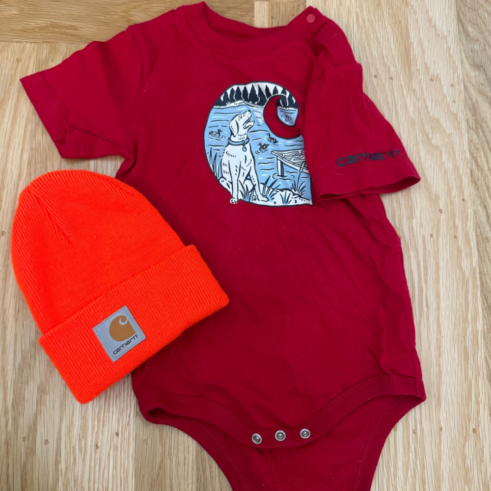 Carhartt baby set: Orange Beanie & Red Graphic Baby Onesie